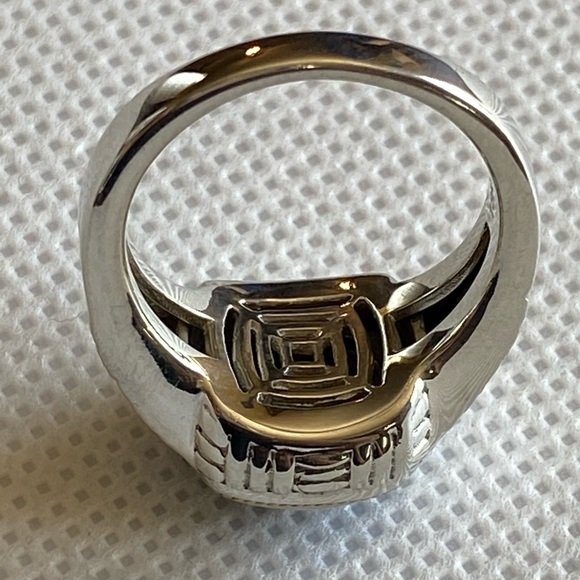 LALI Cocktail Ring! 7 - Picture 7 of 9